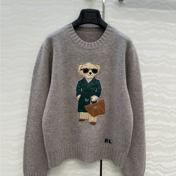 Ralph Lauren Sweaters - Ralph Lauren Gray Sweater with Bear Design